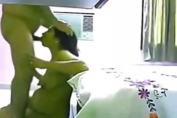 लड़कियों शिकस्त एक दूसरे हिंदी मूवी सेक्सी फुल एचडी के साथ आभासी वास्तविकता चश्मा और एक दूसरे की चूत