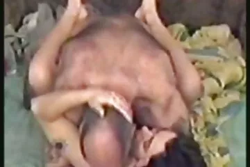 किशोर, चुंबन टीवी पर सेक्सी फिल्म फुल एचडी वीडियो