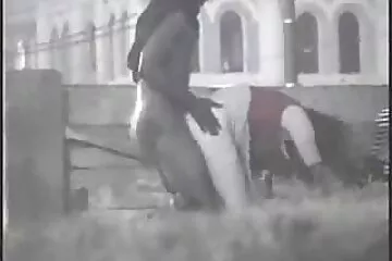 माँ उसके स्तन पर सह करने के सेक्सी मूवी एचडी फुल लिए उसके वयस्क सौतेले बेटे की अनुमति दी