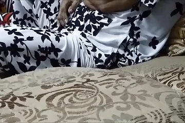 पड़ोसी की प्यारी पत्नी सेक्सी फुल एचडी मूवी सुबह जल्दी धूम्रपान करती है